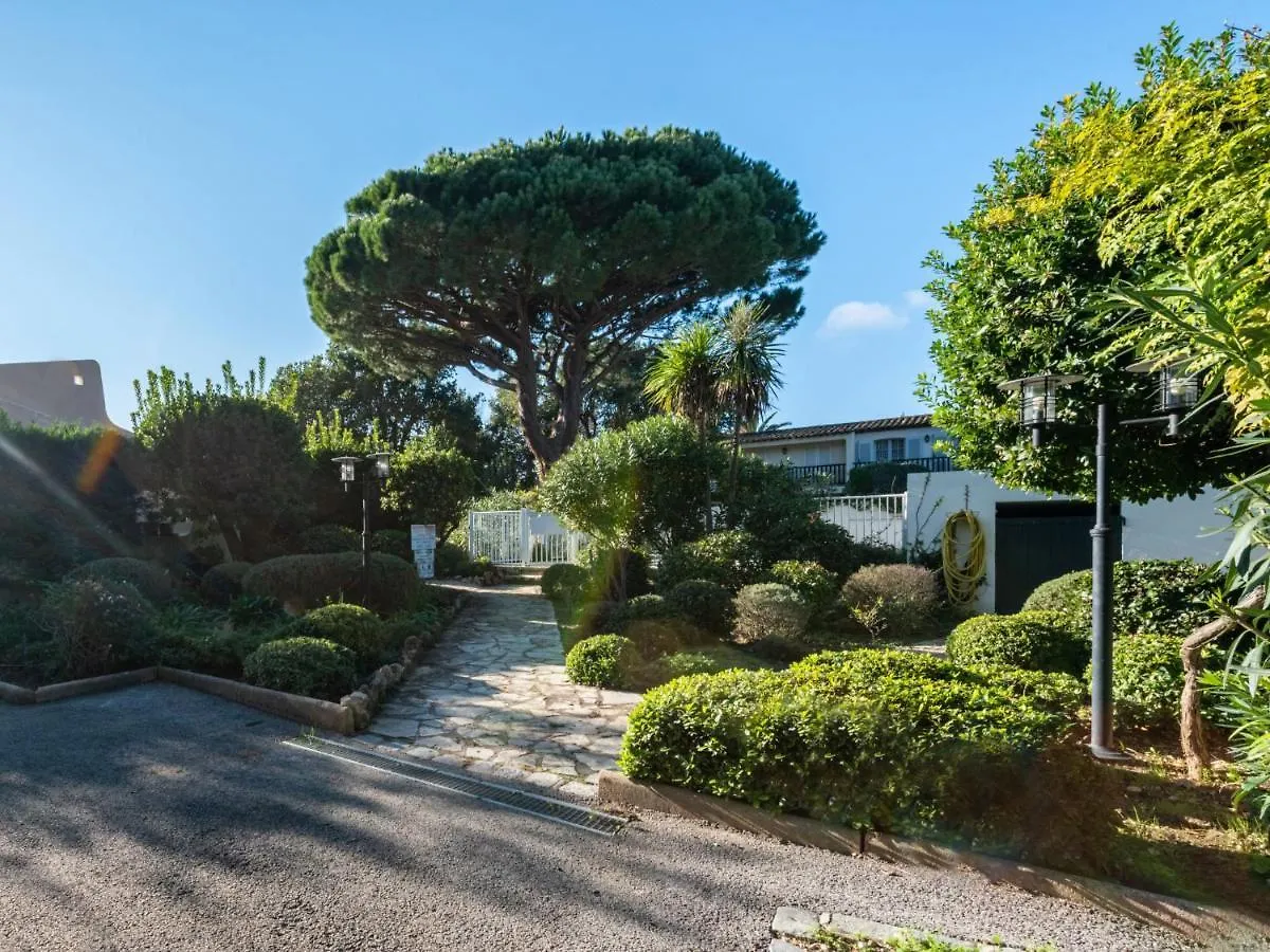 Holiday Home Les Cottages Des Muriers By Interhome Saint-Tropez